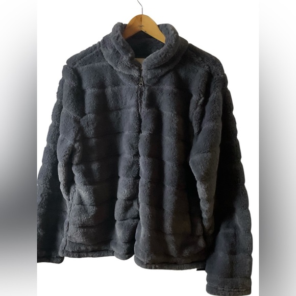 Dylan Dark Gray Teddy Jacket - Picture 3 of 12